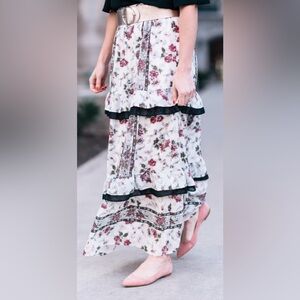 Club Monaco Floral Print Maxi Skirt